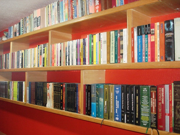 BIBLIOTECA