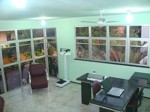 JANELAS ESCRIT�RIO ALUMAC