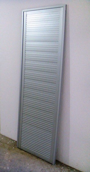 PORTA ALUMINIO E LAMBRI 1